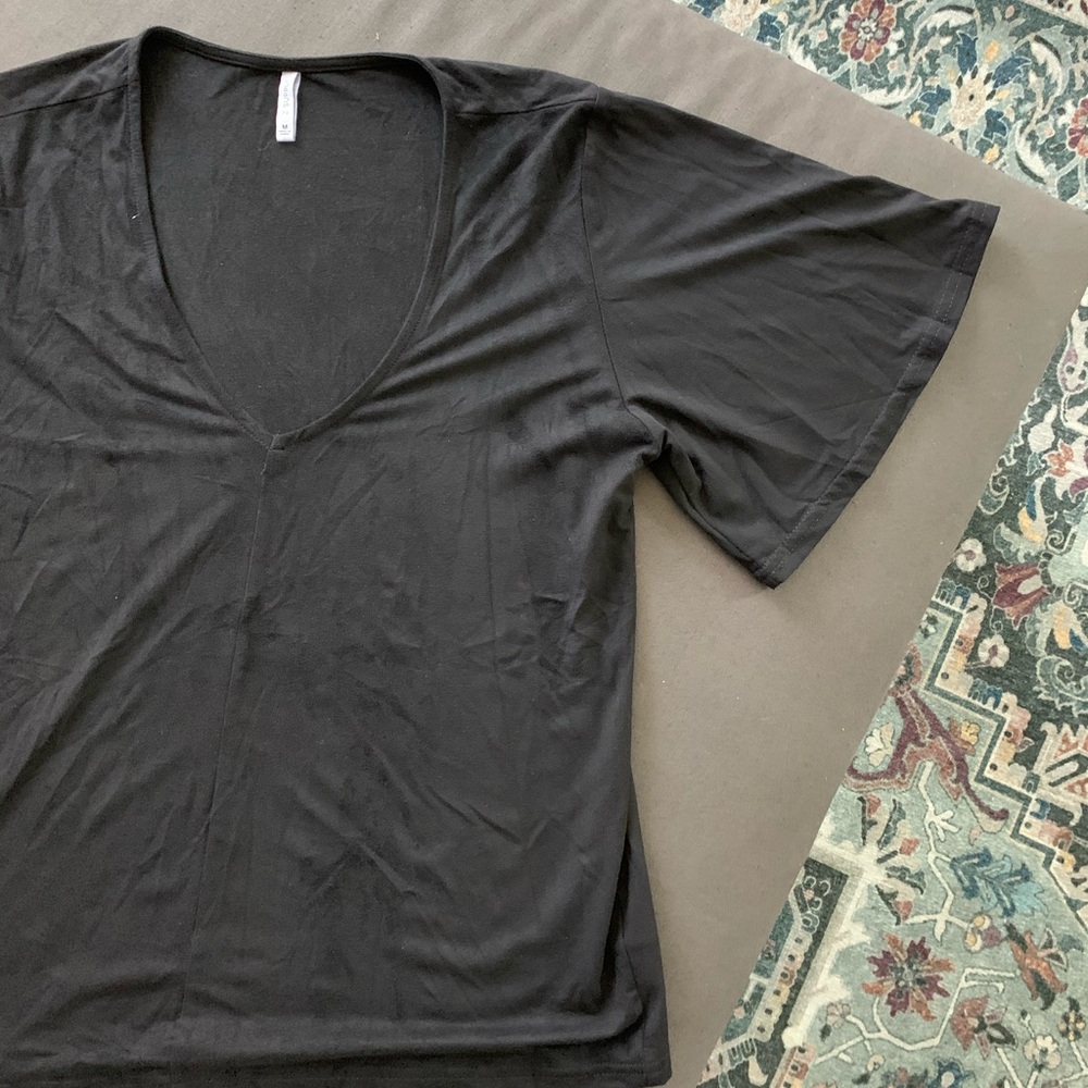 WORN ONCE 🖤 Z Supply Suede Flutter Sleeve Tee